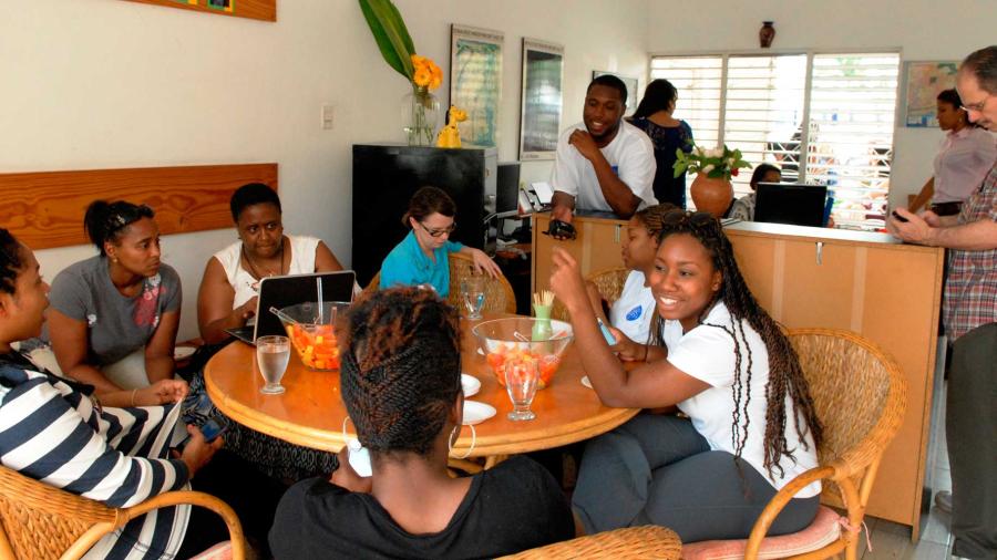 IIC (Instituto Intercultural del Caribe) School Gallery 457 5