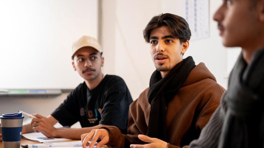 LSI School Gallery ESL Languages English 4 Classroom 