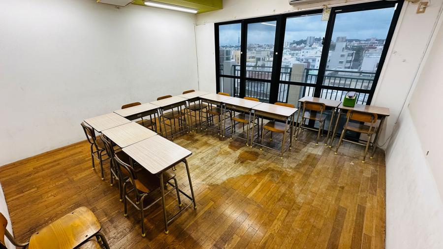 ESL Languages Genki and Cultura School Okinawa gallery 3