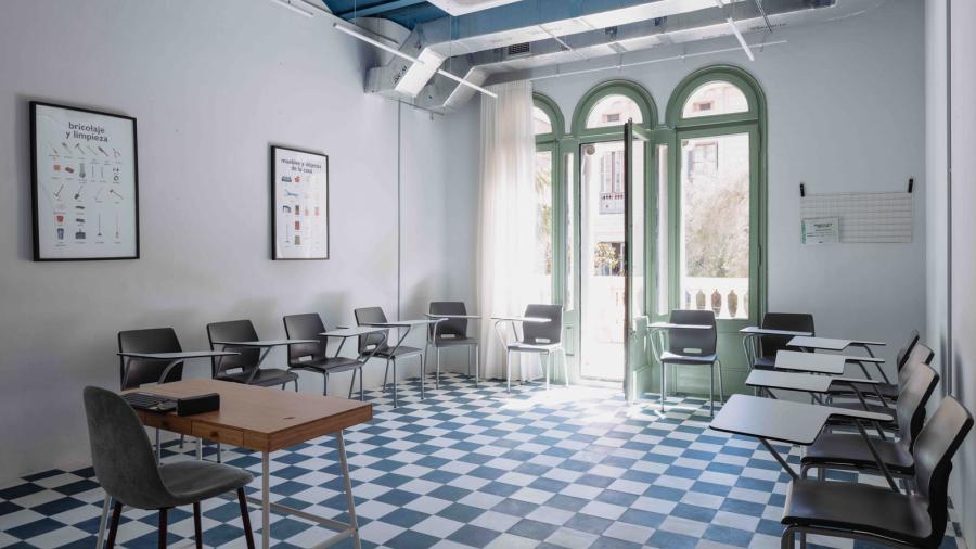 Expanish Barcelona School Gallery Spanish ESL Languages 3