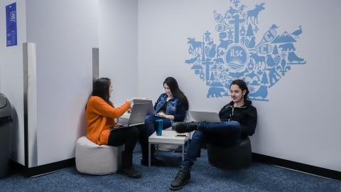 ESL English Canada Montreal ILSC Education group